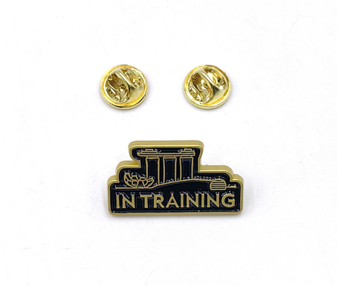 खरीदें Double Butterfly Clasp Black Enamel Badge with Unique Plastic Box The Perfect Addition to Your Lapel Pin Collection ऑनलाइन निर्माण